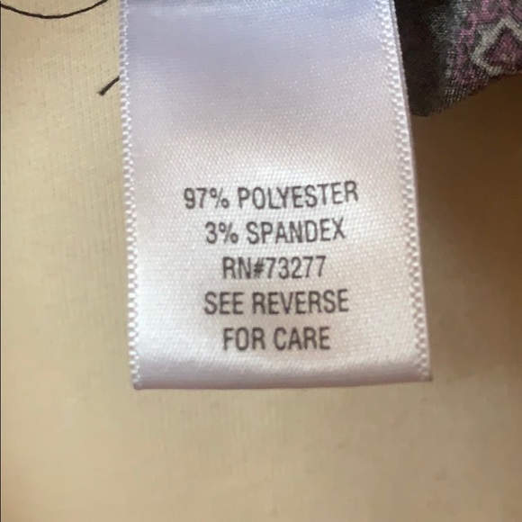 Button down top. Medium. - Picture 6 of 7